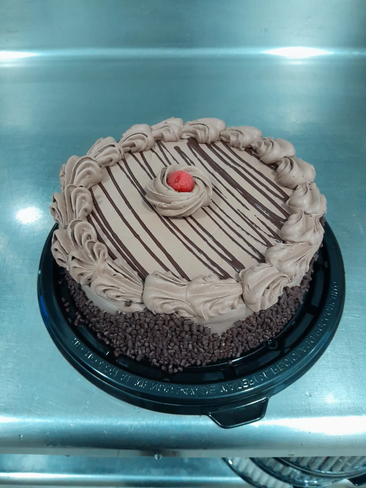 PASTEL AMERICANO CHOCO ZARZA 8"